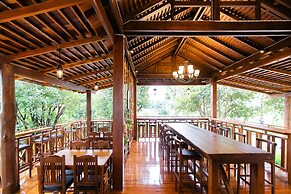Saksila Resort