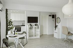 Dec Apartments