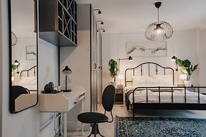 Dec Apartments