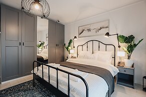 Dec Apartments