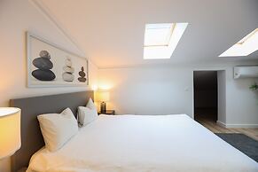 Dec Apartments