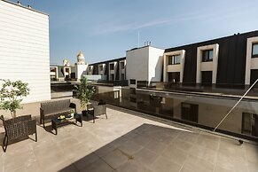 Dec Apartments