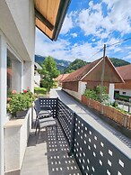 Charming Bella Hideout - Adults Only