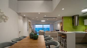Dias Blue Villa