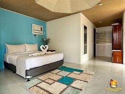 Lanas Beach Resort - Carabao Island