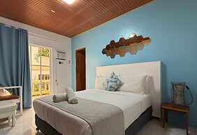 Lanas Beach Resort - Carabao Island