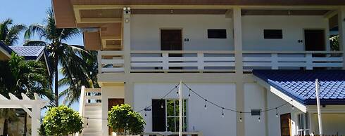 Lanas Beach Resort - Carabao Island