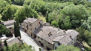 Borgo il Poeta