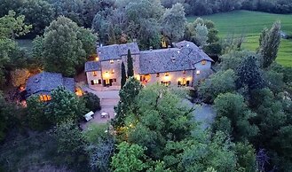 Borgo il Poeta