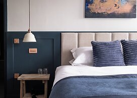 The Stroud Hotel