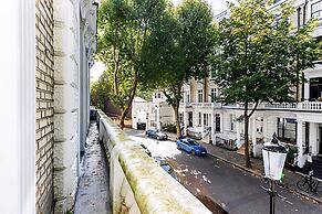 Notting Hill Charm: Central 2-bed Gem