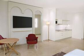Doubletree By Hilton Ben Guerir Hotel & Residences