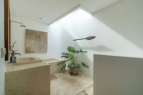 The Saya House Villa by Betterplace
