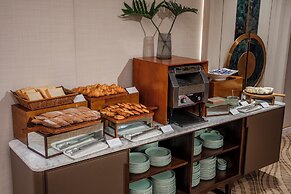 REY Hotel Hanoi