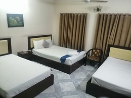 Maple Crest Service Apartment