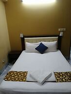 Maple Crest Service Apartment