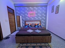 Taj Street Hostel