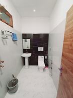 Taj Street Hostel