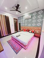 Taj Street Hostel