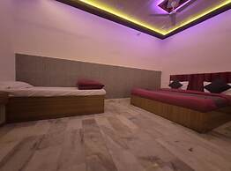 Taj Street Hostel