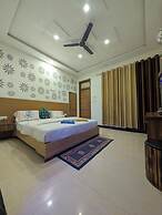 Taj Street Hostel