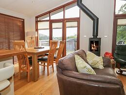 Leafy Nook Lodge