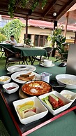 Tian-Shan Hotel