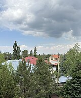 Tian-Shan Hotel