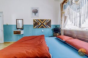 Mây's House