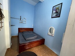 Mây's House