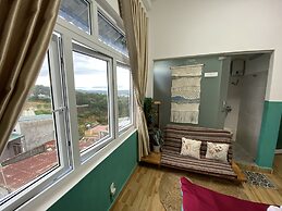 Mây's House