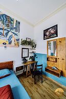 Mây's House