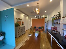 Mây's House