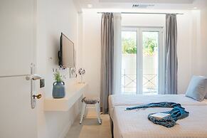 Dimi Brou's Apartments by CorfuEscapes