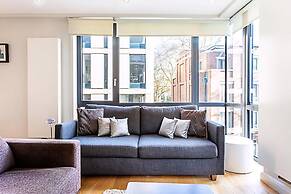 Wonderful Holborn Apartment