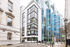 Wonderful Holborn Apartment