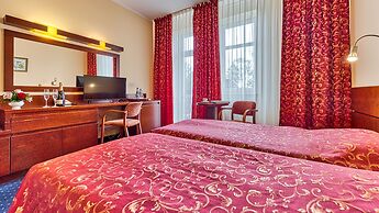 St. Lukas Medical & SPA