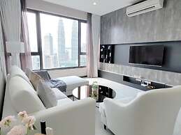 ASTRA At 8 Kia Peng Suites