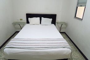Hotel Llanito