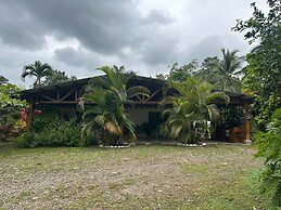 Riverside Lodge