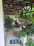 Riverside Lodge