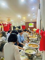KHACH SAN HUNG VUONG