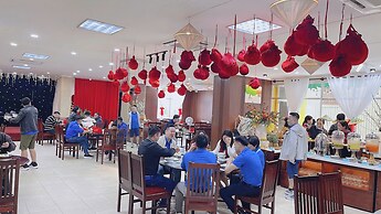 KHACH SAN HUNG VUONG
