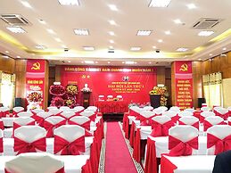 KHACH SAN HUNG VUONG