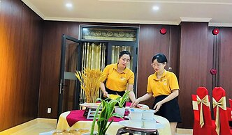 KHACH SAN HUNG VUONG