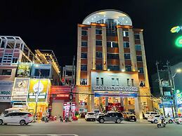KHACH SAN HUNG VUONG