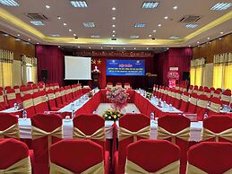 KHACH SAN HUNG VUONG