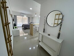 Stylish Central Accommodation in Buenos Aires- Explore History and Com