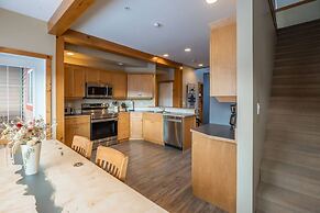 The Super Condo by Simply Kimberley