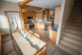The Super Condo by Simply Kimberley